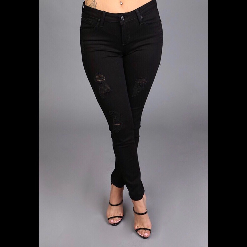 Moonrise Black Denim Distressed Jeans